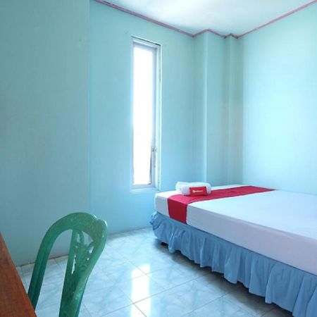 Reddoorz Near Mangrove Forest Kupang Hotel Kupang  Exterior photo