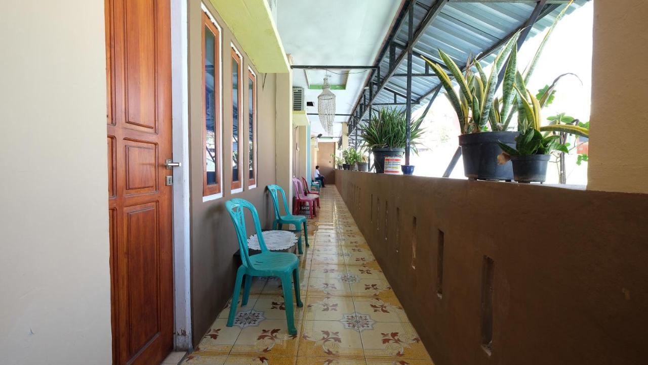 Reddoorz Near Mangrove Forest Kupang Kupang  Exterior photo
